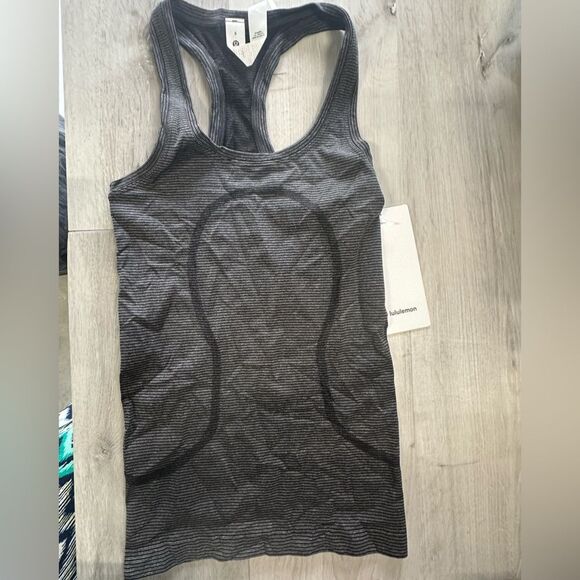 Lululemon Swiftly Tech Racerback‎ Tank Top 2.0
black Size 0 NWT in packaging - Picture 5 of 7